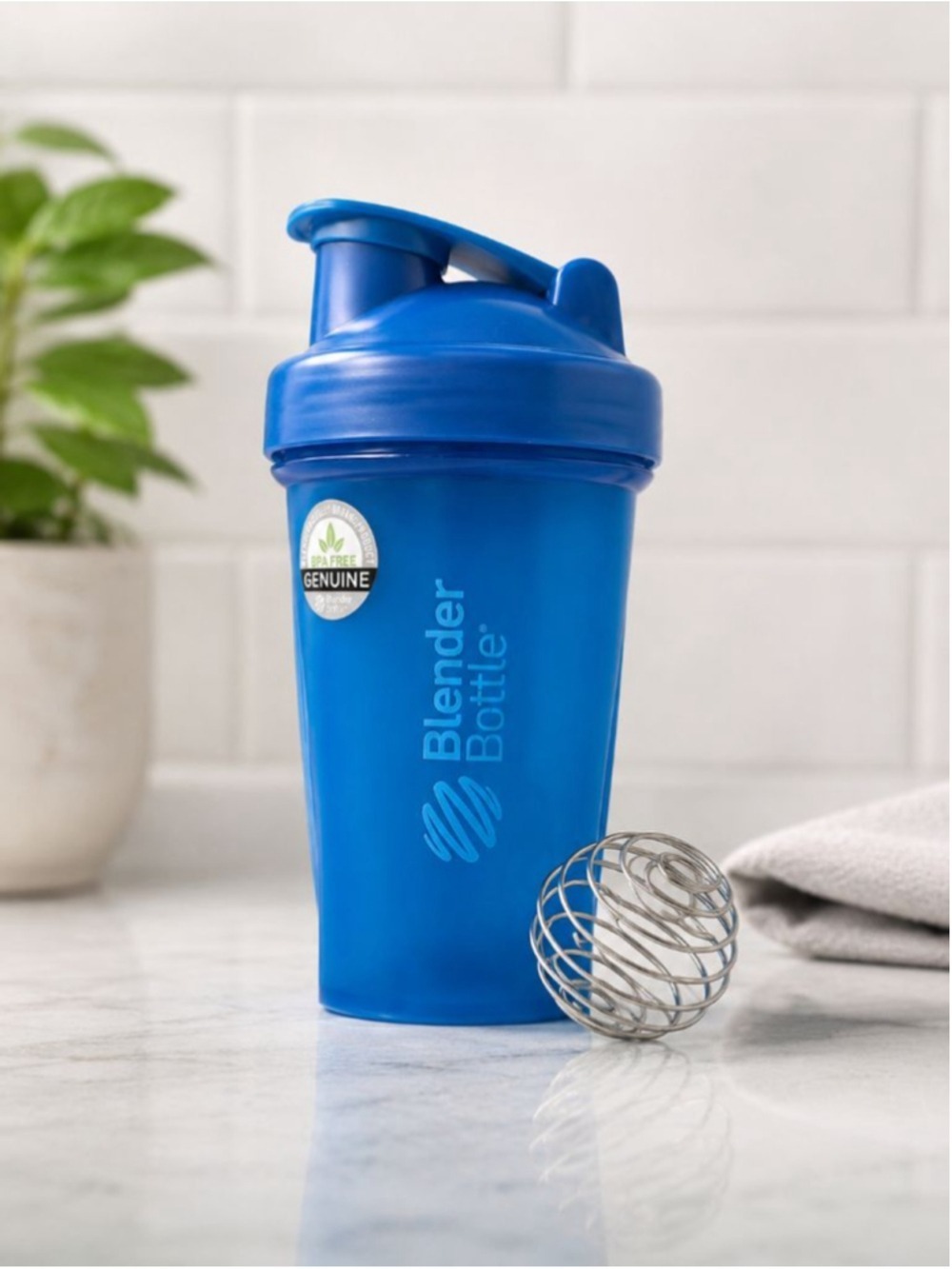 BlenderBottle Classic Shaker Cup Blue BPA Free Protein Shake Mixer Bottle